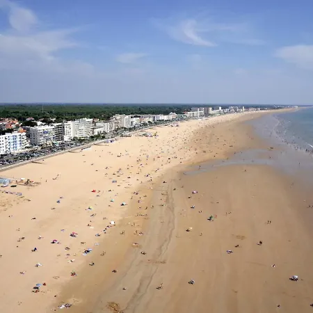 Maison Renovee, Proche Foret Et - Fr-1-323-371 *